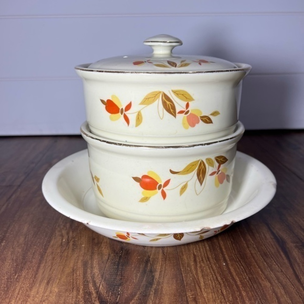 Rare Vintage Hall’s Autumn Leaf stacking dish 4 piece set